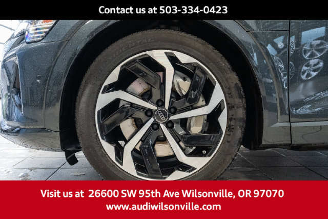 Used 2024 Audi Q8 e-tron Premium Plus AWD/4WD image 7
