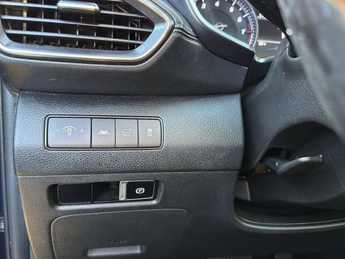 Used 2023 Hyundai Santa Fe SEL image 18