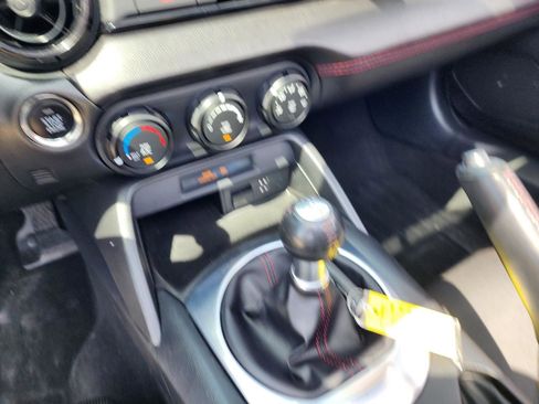 Used 2016 MAZDA MX-5 Miata Club RWD image 20