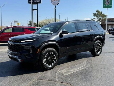 New 2026 Chevrolet Traverse Z71 w/ Driver Confidence Package image 6