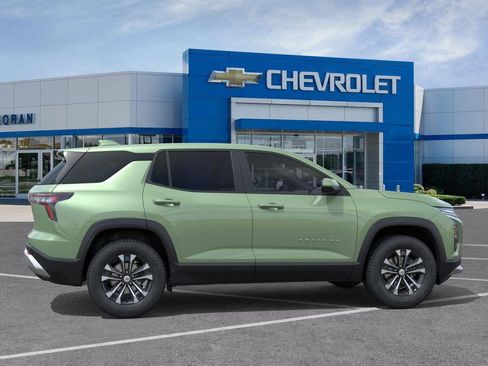 New 2026 Chevrolet Equinox LT image 5