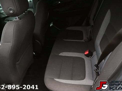 Used 2024 Chevrolet TrailBlazer LS FWD image 15