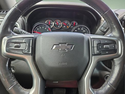 Used 2019 Chevrolet Silverado 1500 LT Trail Boss w/ Convenience Package AWD/4WD image 24