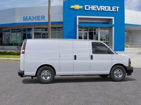 New 2026 Chevrolet Express 2500 RWD image 14