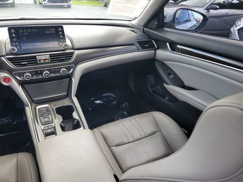 Used 2019 Honda Accord EX-L image 24
