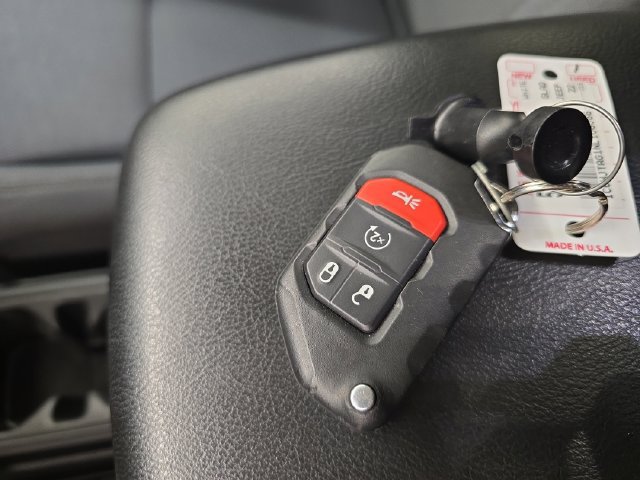 Used 2022 Jeep Gladiator Sport AWD/4WD image 30