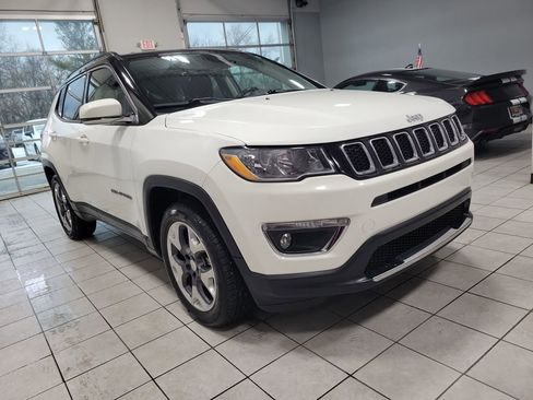 Used 2020 Jeep Compass Limited image 9