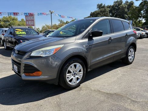Used 2013 Ford Escape S FWD image 1