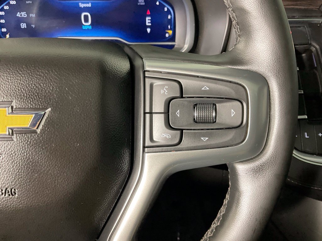 Used 2023 Chevrolet Suburban LT w/ LT Signature Plus Package RWD image 26