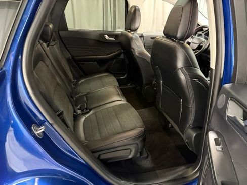 Used 2022 Ford Escape SEL w/ SEL Stealth AWD Package image 8