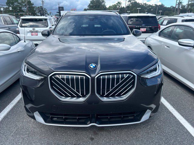 Used 2025 BMW X3 xDrive30i w/ Convenience Package AWD/4WD image 2