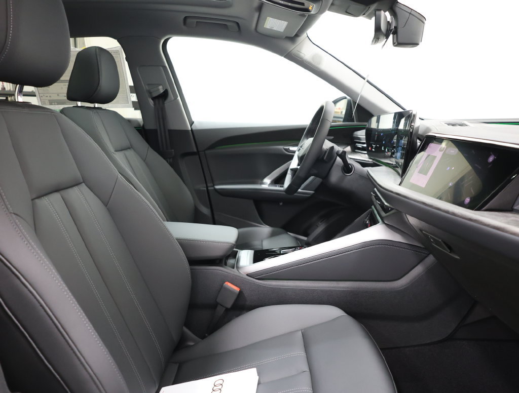 New 2026 Audi Q5 Premium Plus AWD/4WD image 21