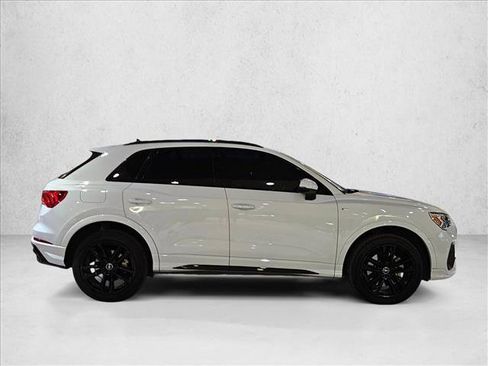 Used 2021 Audi Q3 2.0T Premium Plus w/ Premium Plus Package AWD/4WD image 4