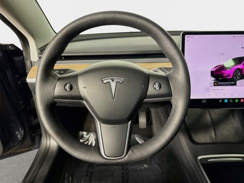 Used 2023 Tesla Model 3 Standard Range RWD image 11