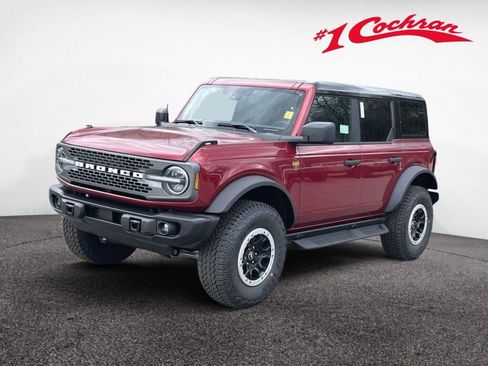New 2025 Ford Bronco Badlands w/ Sasquatch Package AWD/4WD image 11
