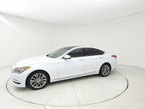 Used 2016 Hyundai Genesis 3.8 w/ Option Group 02 image 3