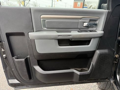 Used 2017 RAM 2500 Tradesman w/ Snow Chief Group image 38