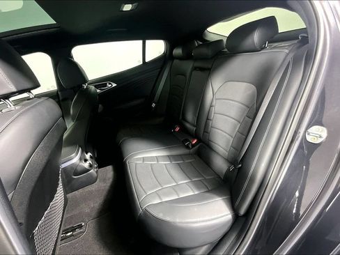 Used 2023 Kia Stinger GT2 RWD image 26