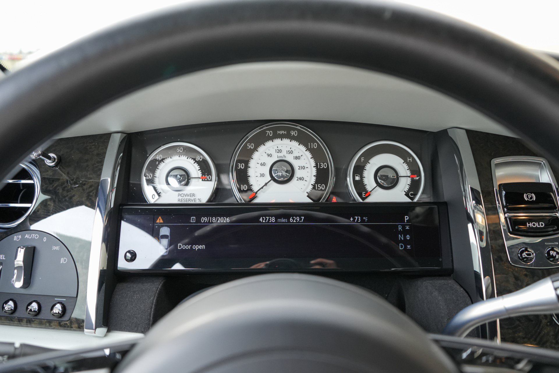 Used 2015 Rolls-Royce Wraith RWD image 20