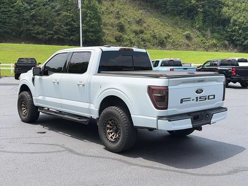 Used 2022 Ford F150 Lariat AWD/4WD image 3
