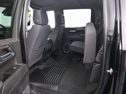 Used 2023 Chevrolet Silverado 1500 LT AWD/4WD image 29