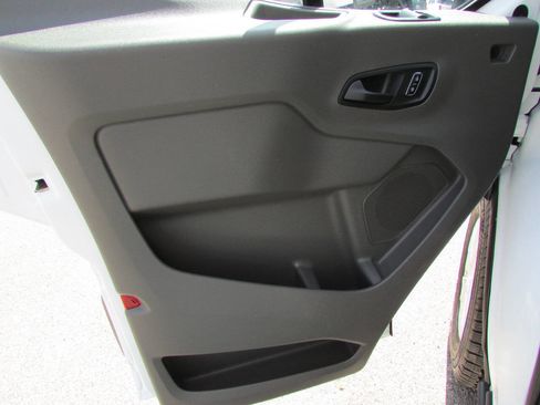Used 2026 Ford Transit 350 XLT RWD image 15