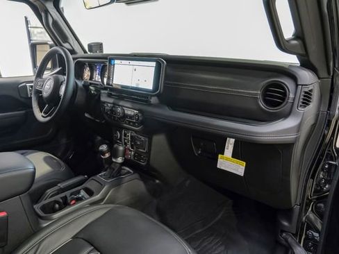 Used 2025 Jeep Gladiator Rubicon w/ Safety Group image 51