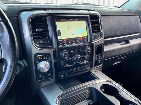 Used 2018 RAM 1500 Sport image 10