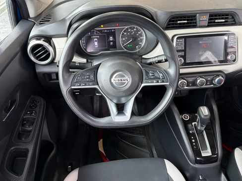 Used 2021 Nissan Versa SV image 16