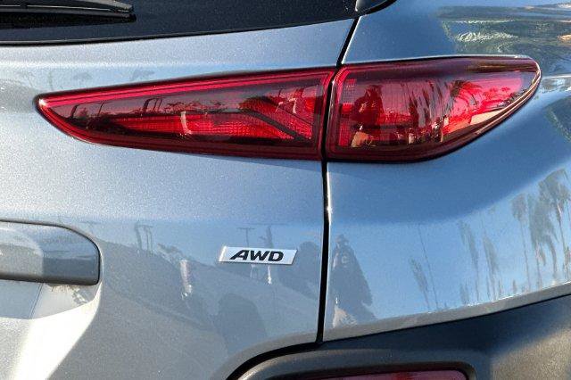 Used 2019 Hyundai Kona SEL w/ SEL Tech Package 02 AWD/4WD image 28