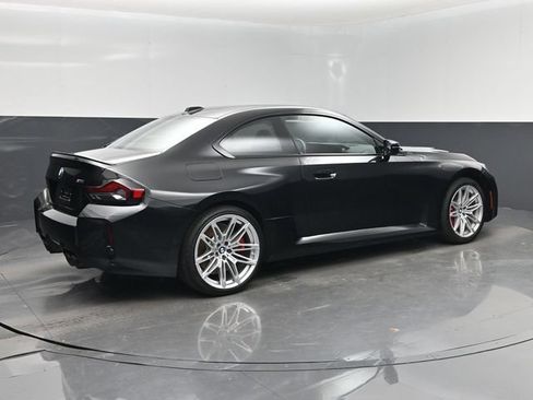 Used 2026 BMW M2 w/ Lighting Package RWD image 3