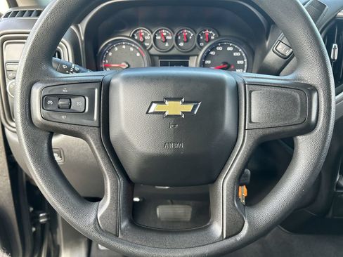 Used 2020 Chevrolet Silverado 1500 Custom w/ Custom Value Package RWD image 19