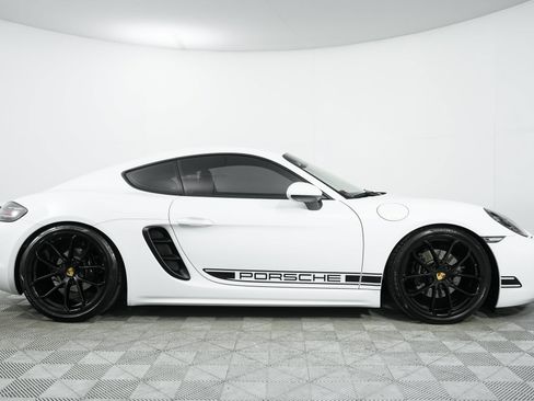 Used 2025 Porsche 718 Cayman RWD image 75