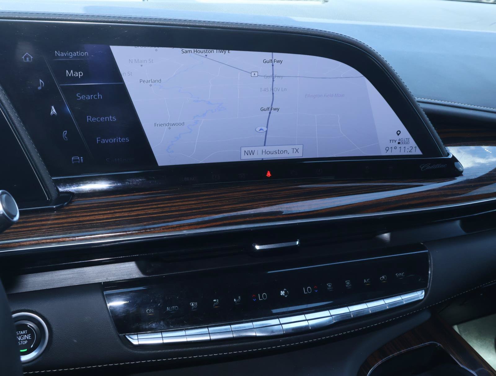 Certified 2023 Cadillac Escalade Premium Luxury RWD image 29