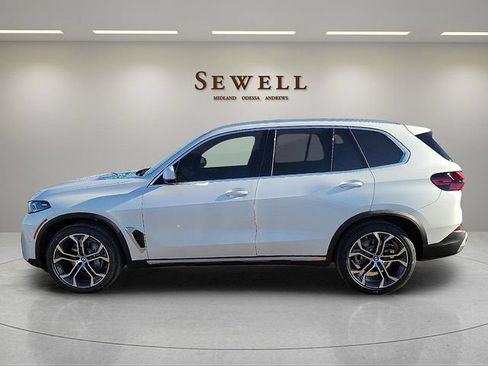 Used 2026 BMW X5 xDrive40i w/ Climate Comfort Package AWD/4WD image 2