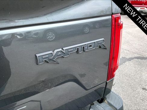Used 2020 Ford F150 Raptor image 24