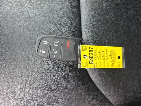 Used 2026 Jeep Compass Limited AWD/4WD image 28