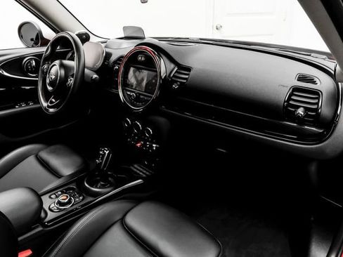 Used 2021 MINI Cooper Clubman S w/ Driver Assistance Package image 12