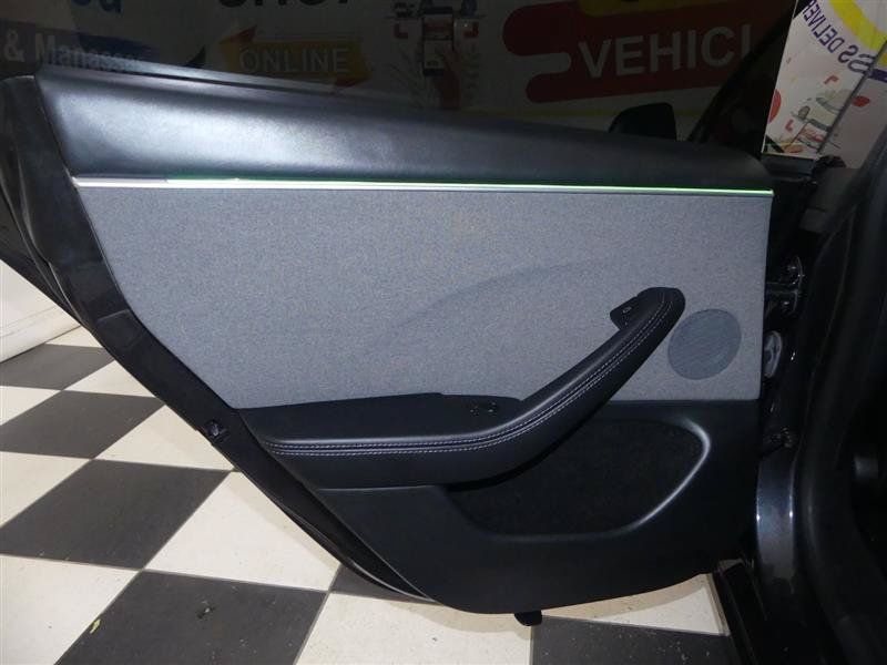 Used 2025 Tesla Model 3 Long Range RWD image 22