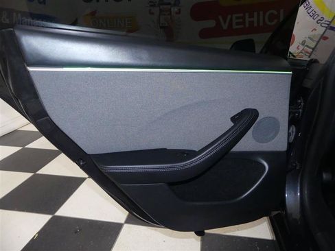 Used 2025 Tesla Model 3 Long Range RWD image 22