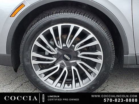 Certified 2022 Lincoln Corsair Reserve w/ Elements Package AWD/4WD image 8