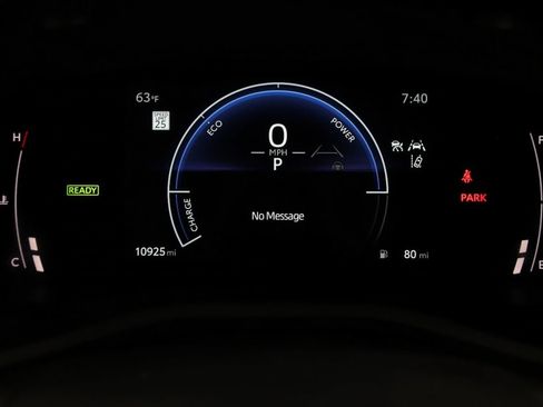 Used 2025 Toyota Camry SE image 18