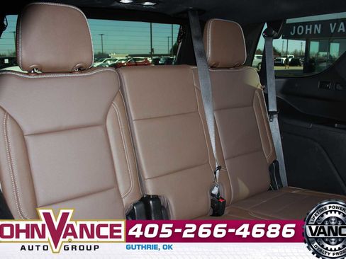 Used 2022 Chevrolet Tahoe High Country image 23