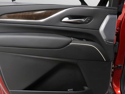 Used 2024 Cadillac Escalade ESV Sport Platinum w/ LPO, ONYX Package image 26