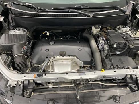 Used 2019 Chevrolet Equinox Premier image 40