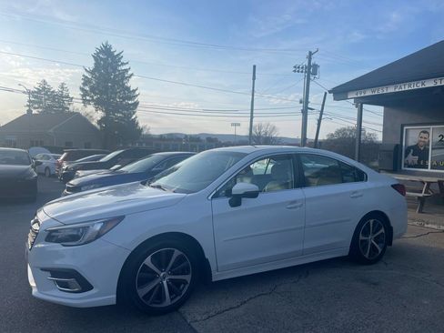 Used 2018 Subaru Legacy 3.6R Limited image 7
