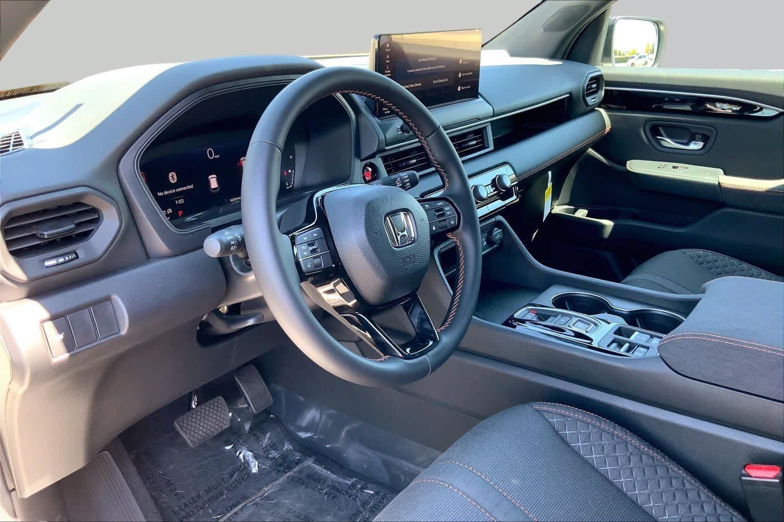 New 2026 Honda Pilot Sport image 6