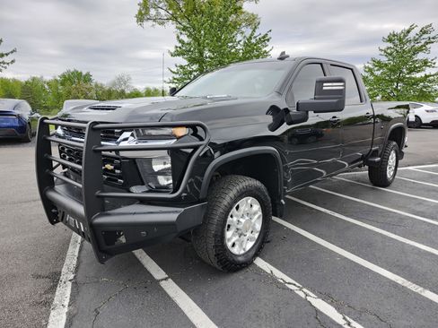 Used 2023 Chevrolet Silverado 3500 LT w/ Convenience Package AWD/4WD image 13