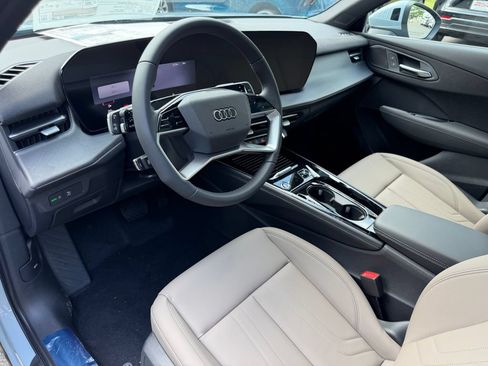 New 2026 Audi Q3 quattro 2.0T AWD/4WD image 14