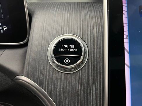 Used 2024 Mercedes-Benz GLC 43 AMG 4MATIC w/ Driver Assistance Package image 32